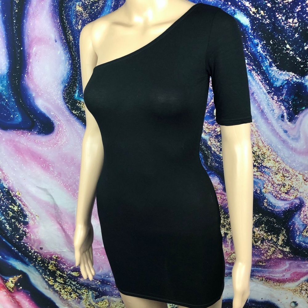 Boohoo Petite Asymmetrical Black Dress